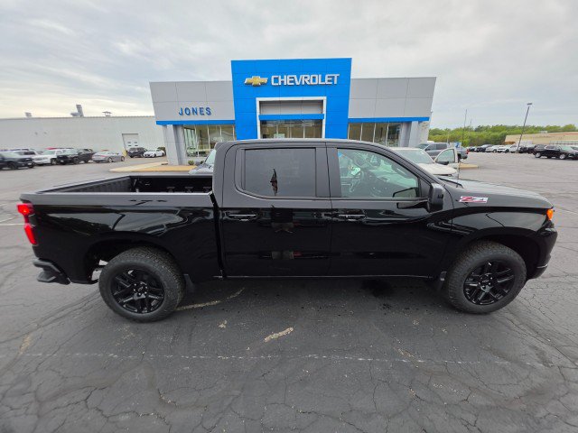 New 2026 Chevrolet Silverado 1500 RST w/ Z71 Off-Road Package AWD/4WD image 6