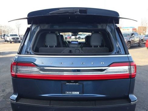 Used 2020 Lincoln Navigator Reserve w/ Luxury Package image 12