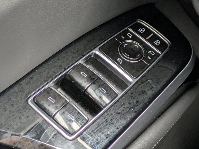 Used 2025 Cadillac Escalade ESV Sport w/ Touring Package RWD image 27