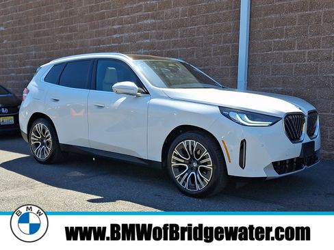 Certified 2026 BMW X3 xDrive30i w/ Premium Package AWD/4WD image 1
