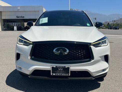 Certified 2022 INFINITI QX50 Luxe w/ Appearance Package FWD image 3