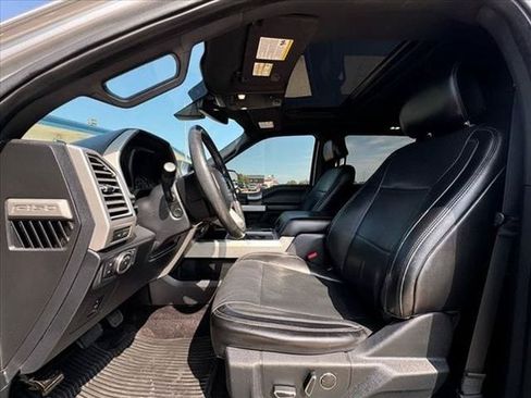 Used 2016 Ford F150 Lariat w/ Equipment Group 502A Luxury AWD/4WD image 10