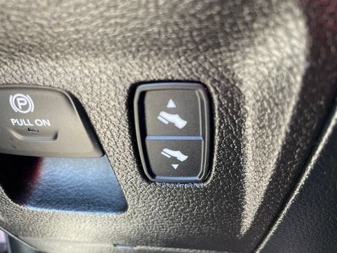 Used 2022 RAM 1500 Laramie w/ Sport Appearance Package AWD/4WD image 28