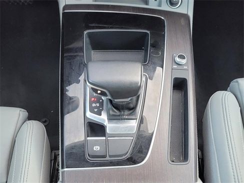 Used 2022 Audi Q5 2.0T Premium Plus w/ Premium Plus Package image 29