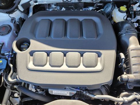 New 2026 Volkswagen Tiguan SE image 19