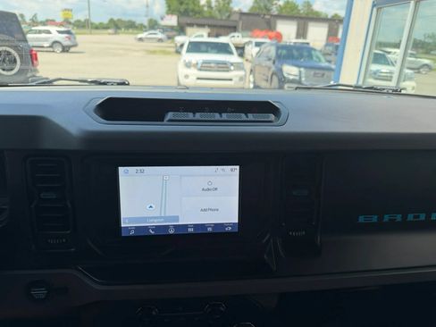 Used 2021 Ford Bronco Black Diamond AWD/4WD image 45