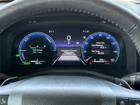 Used 2025 Toyota Camry XSE FWD image 36