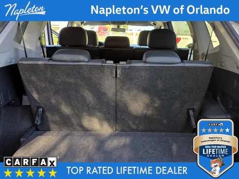 Used 2018 Volkswagen Tiguan SE image 31