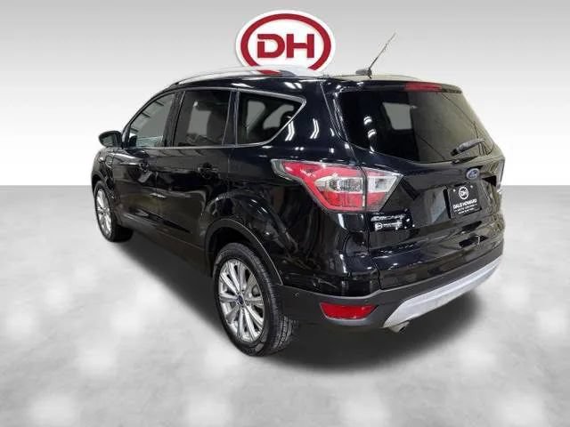 Used 2017 Ford Escape Titanium w/ Equipment Group 301A AWD/4WD image 9