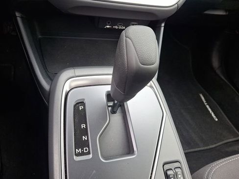 Used 2025 Subaru Crosstrek 2.0i Premium image 15