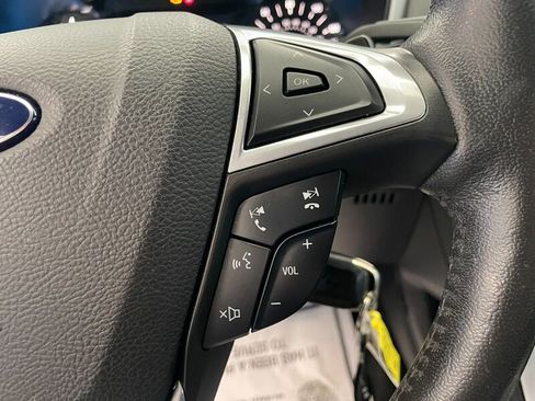 Used 2016 Ford Fusion SE w/ Equipment Group 201A AWD/4WD image 12