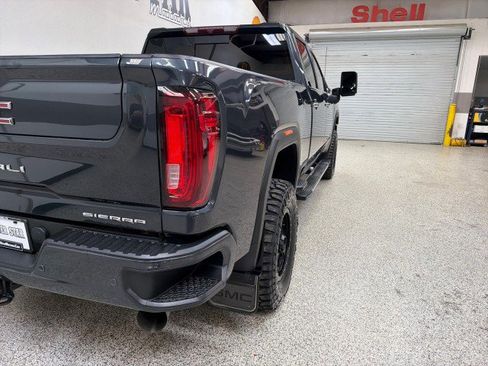 Used 2022 GMC Sierra 2500 Denali image 38