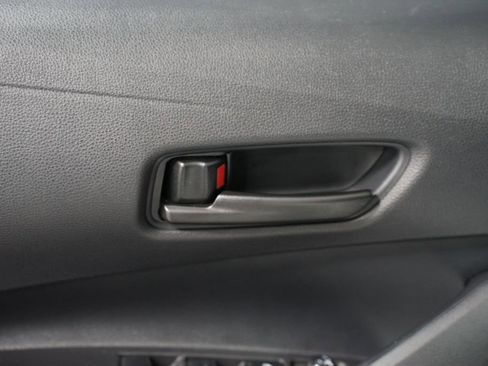 Certified 2025 Toyota Corolla LE image 29