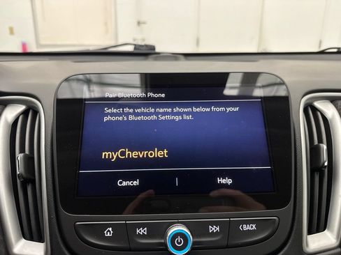 Used 2022 Chevrolet Malibu LS w/ Driver Confidence Package II FWD image 22