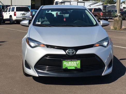 Used 2017 Toyota Corolla L FWD image 9