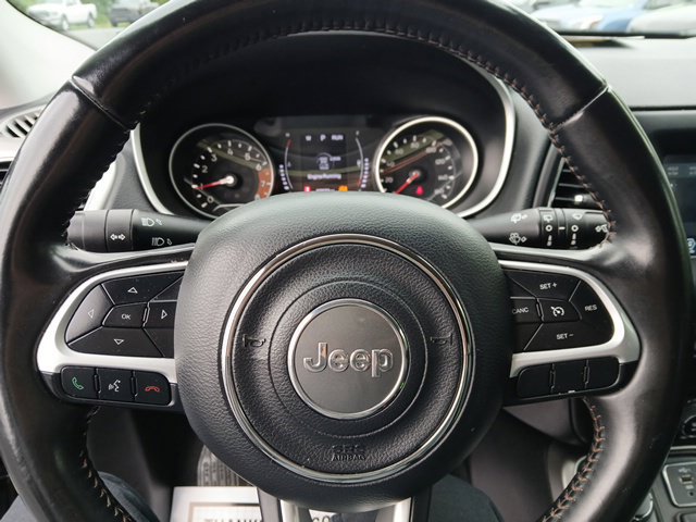 Used 2019 Jeep Compass Latitude AWD/4WD image 33