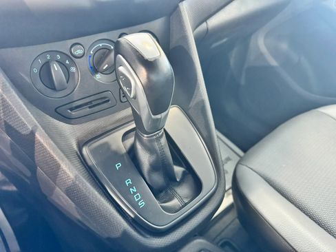 Used 2015 Ford Transit Connect XL image 22