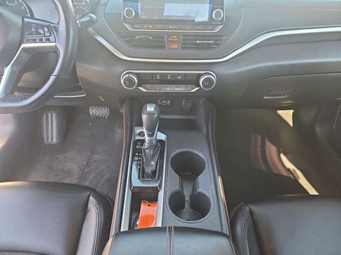 Used 2022 Nissan Altima 2.5 SR image 11