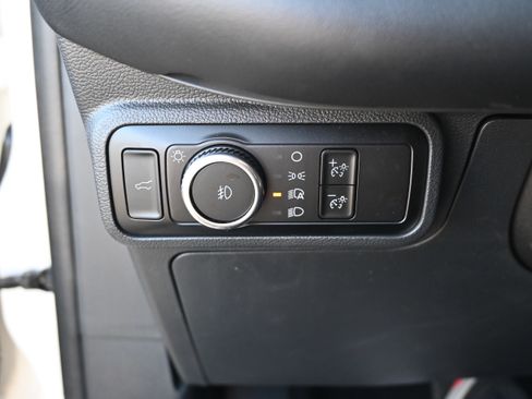 Used 2025 Ford Explorer ST-Line w/ Premium Package image 29