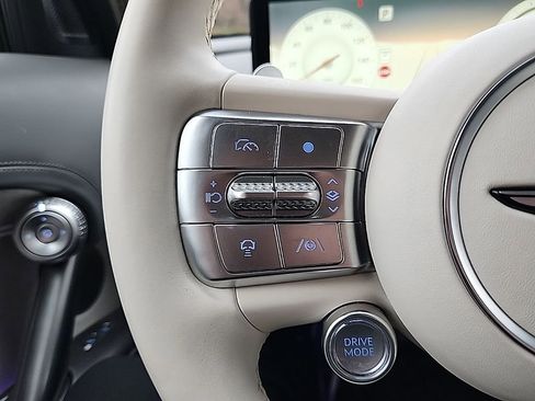 Used 2025 Genesis GV60 Performance image 9