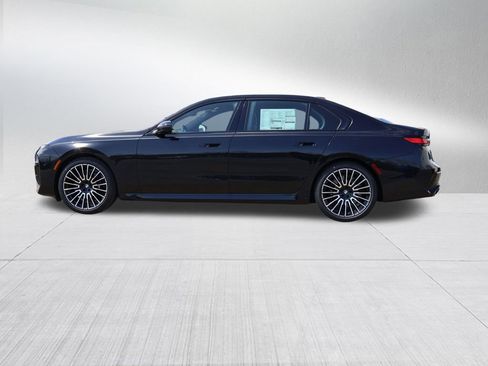 New 2026 BMW 760i xDrive w/ Executive Package image 9