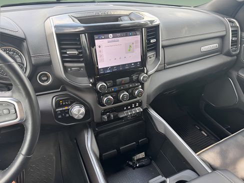 Used 2022 RAM 1500 Laramie AWD/4WD image 24