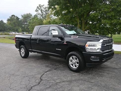 Used 2023 RAM 3500 Laramie AWD/4WD image 8