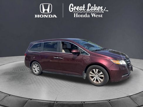 Used 2016 Honda Odyssey SE image 2