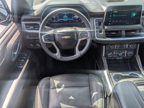 Used 2023 Chevrolet Tahoe Premier RWD image 13