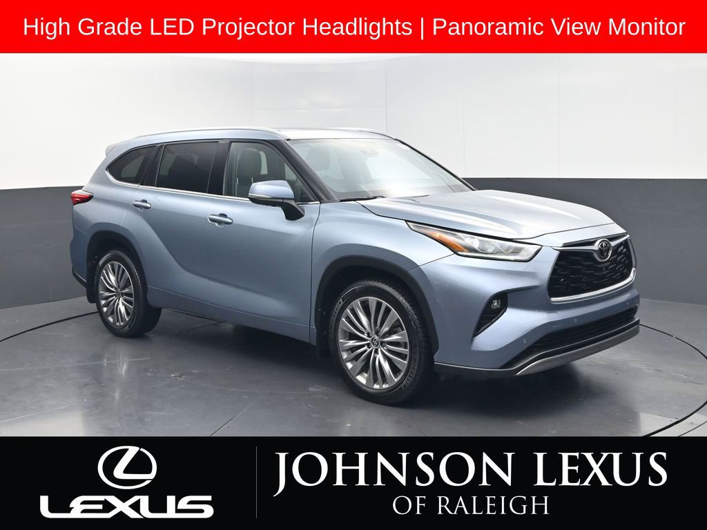 Used 2021 Toyota Highlander Platinum AWD/4WD image 3