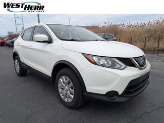 Used 2019 Nissan Rogue Sport S video 1