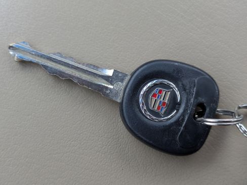 Used 2011 Cadillac CTS Luxury image 20