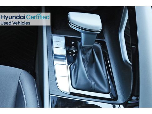 Certified 2025 Hyundai Elantra SEL image 28