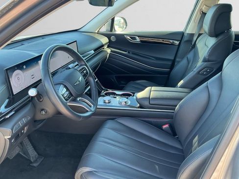 Used 2025 Genesis GV80 2.5T Standard AWD/4WD image 9