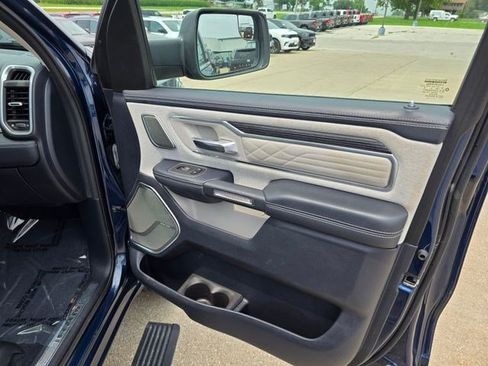 Used 2022 RAM 1500 Limited AWD/4WD image 18
