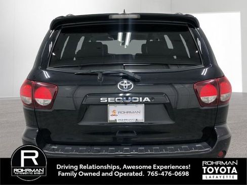 Used 2019 Toyota Sequoia TRD Sport w/ TRD Sport Premium Package AWD/4WD image 5
