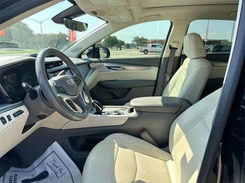 Used 2021 Cadillac XT5 Premium Luxury image 13