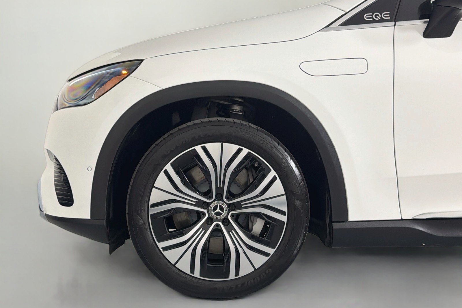 Certified 2024 Mercedes-Benz EQE 350+ 4MATIC SUV image 11