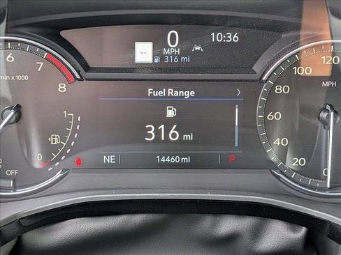 Used 2025 Cadillac XT6 Premium Luxury FWD image 9