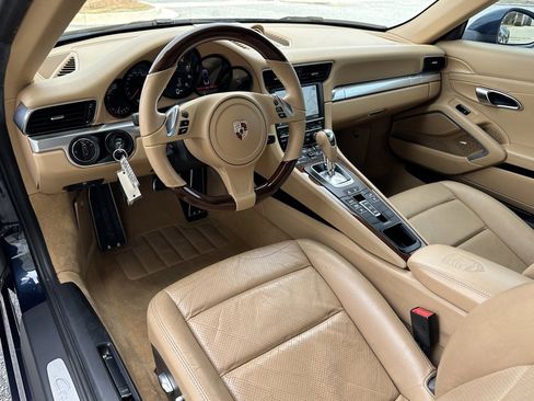 Used 2012 Porsche 911 Carrera image 15