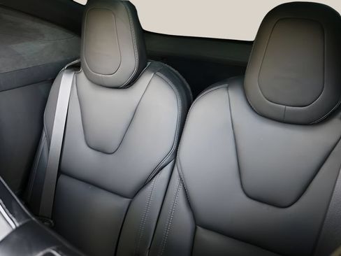 Used 2019 Tesla Model X Long Range AWD/4WD image 19