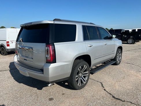 Used 2020 GMC Yukon Denali w/ Denali Ultimate Package image 3