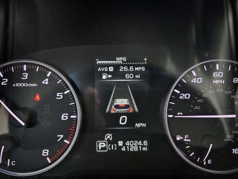 Used 2024 Subaru Crosstrek 2.0i Premium image 20