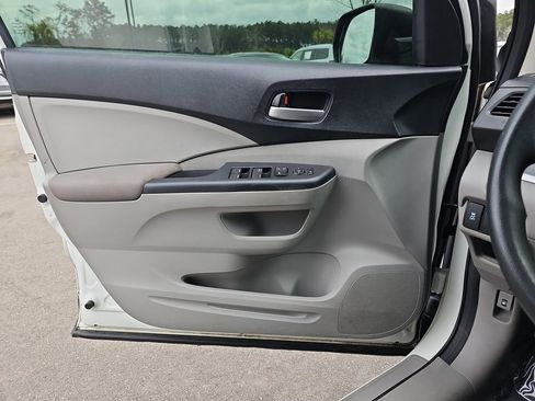 Used 2012 Honda CR-V LX image 29