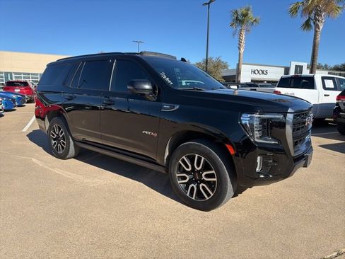 Used 2021 GMC Yukon AT4 w/ AT4 Premium Package image 3