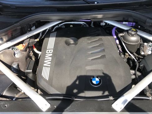 Used 2023 BMW X7 xDrive40i w/ Premium Package AWD/4WD image 62