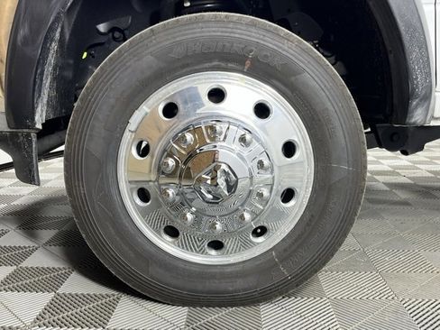 New 2026 RAM 5500 Tradesman w/ Chrome Appearance Group image 11