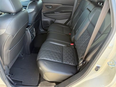 Used 2024 Nissan Murano Platinum w/ Cargo Package image 11
