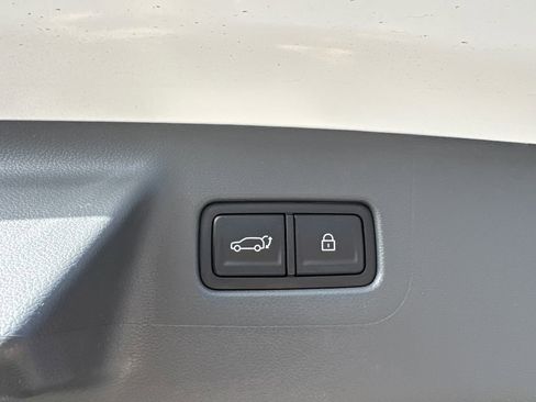 New 2026 Hyundai Santa Fe SE image 15