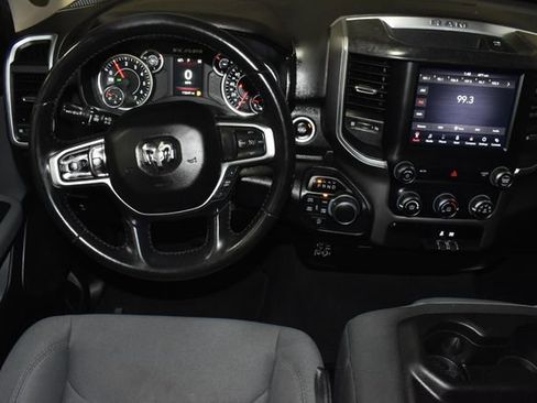 Used 2019 RAM 1500 Big Horn image 9